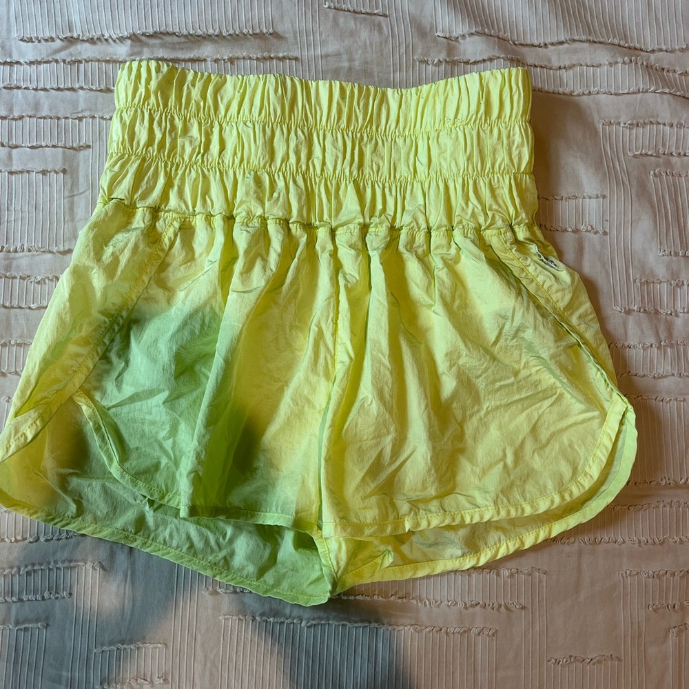 Free People Movement the way home shorts bright yellow/ green
